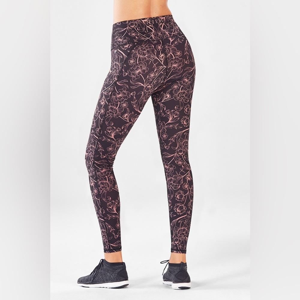 NWT Fabletics Define PowerHold® High-Waisted Leggings Medium